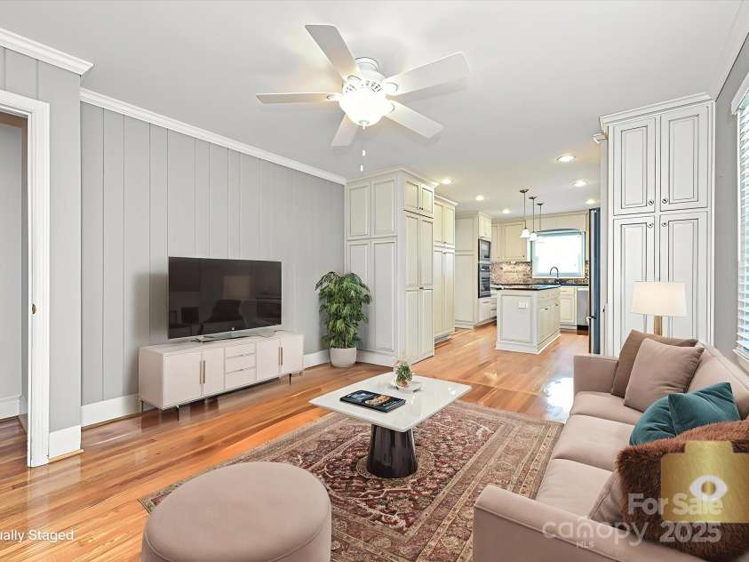 5408 Valley Forge Road, Charlotte, NC 28210.  MLS# CAR4286058, YatesRealty ID 35291. 