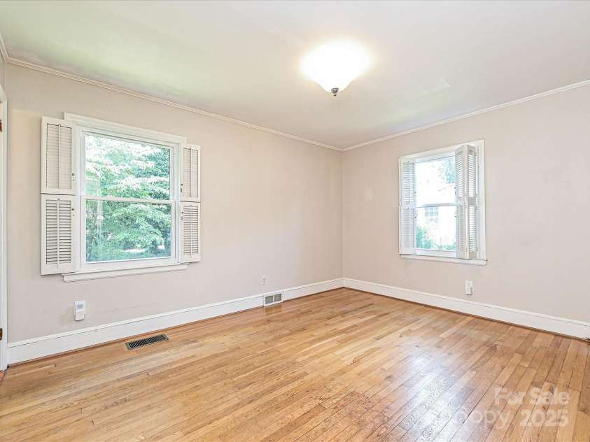 5408 Valley Forge Road, Charlotte, NC 28210.  MLS# CAR4286058, YatesRealty ID 35291. 