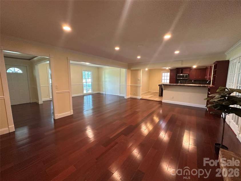 5836 Lebanon Road, Charlotte, NC 28227.  MLS# CAR4398860, YatesRealty ID 35291. 