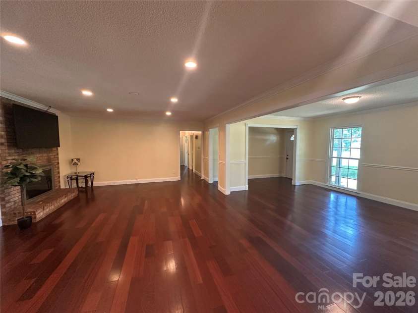 5836 Lebanon Road, Charlotte, NC 28227.  MLS# CAR4398860, YatesRealty ID 35291. 