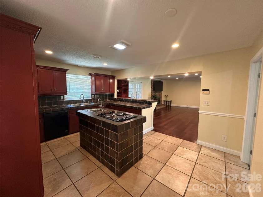 5836 Lebanon Road, Charlotte, NC 28227.  MLS# CAR4398860, YatesRealty ID 35291. 