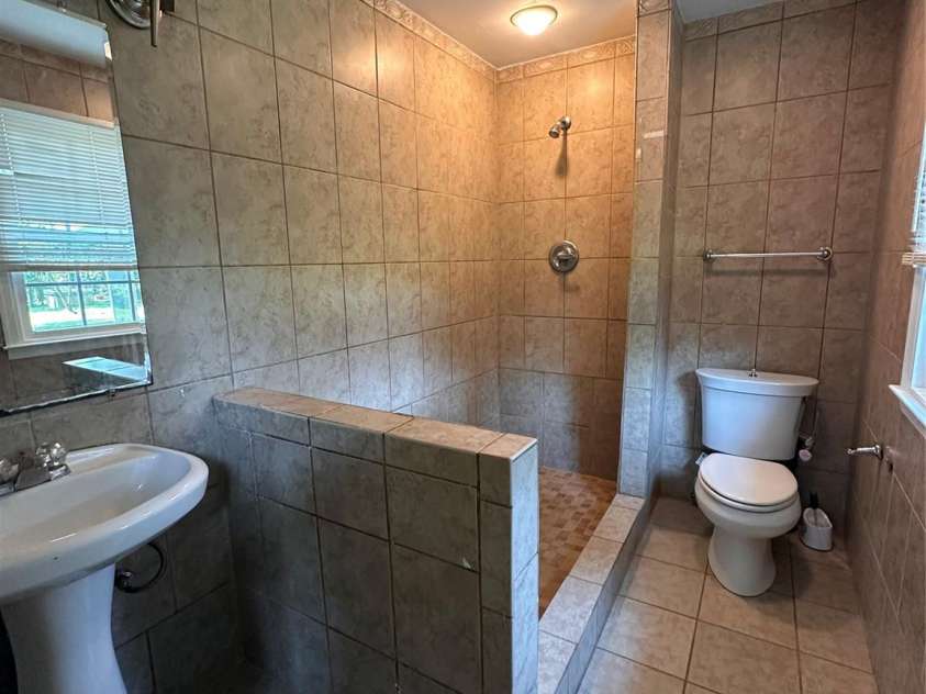 5836 Lebanon Road, Charlotte, NC 28227.  MLS# CAR4398860, YatesRealty ID 35291. 
