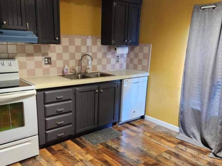 4793 Panama Drive, Conover, NC 28613.  MLS# CAR4288570, YatesRealty ID 35292. 