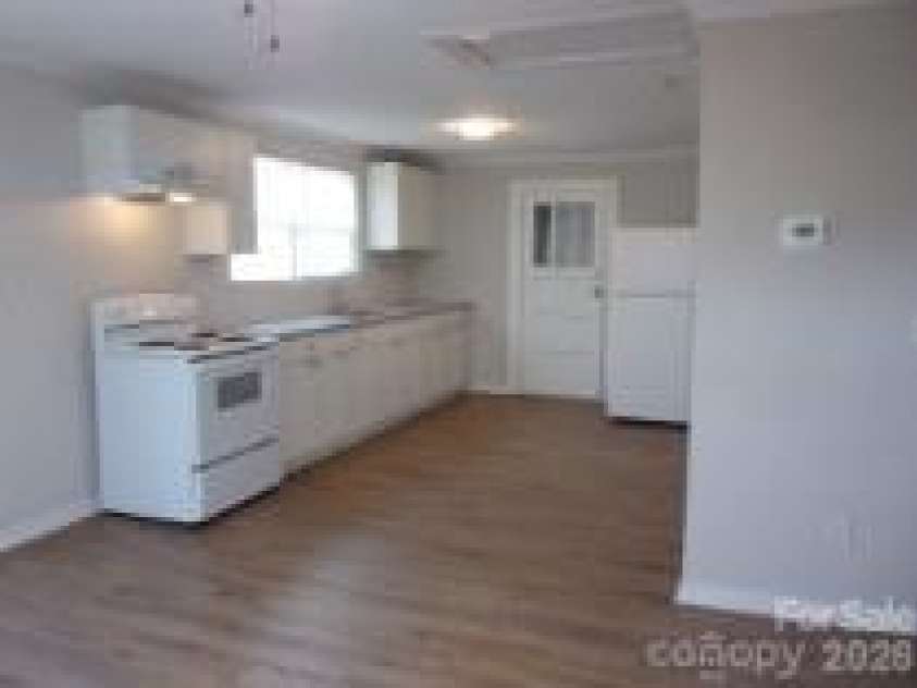 801 Arlington Avenue, Rock Hill, SC 29730.  MLS# CAR4399570, YatesRealty ID 35292. 