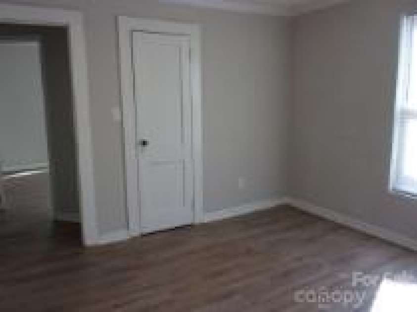 801 Arlington Avenue, Rock Hill, SC 29730.  MLS# CAR4399570, YatesRealty ID 35292. 