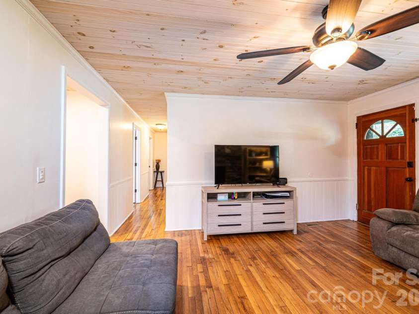 2729 Horseford Road, Lenoir, NC 28645.  MLS# CAR4399654, YatesRealty ID 35293. 