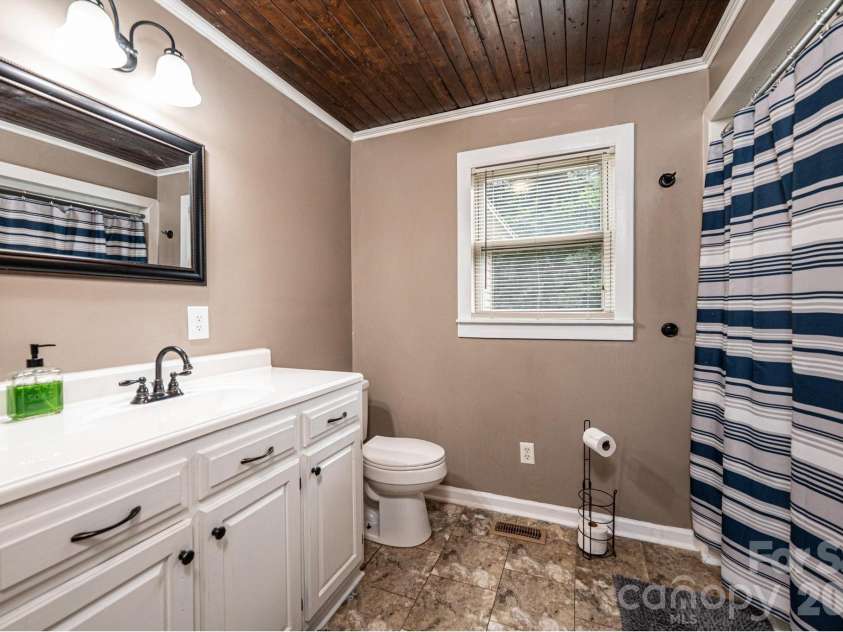 2729 Horseford Road, Lenoir, NC 28645.  MLS# CAR4399654, YatesRealty ID 35293. 