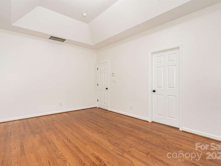 2746 Cameron Commons Way, Matthews, NC 28104.  MLS# CAR4242732, YatesRealty ID 35293. Primary bedroom 2