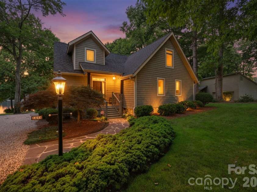 8445 Timberlake Lane, Terrell, NC 28682.  MLS# CAR4399639, YatesRealty ID 35294. 