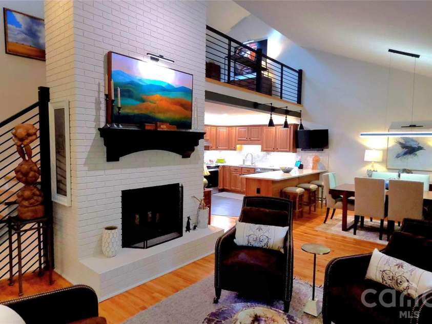 308 Woodfield Drive, Asheville, NC 28803.  MLS# CAR4398698, YatesRealty ID 35296. 