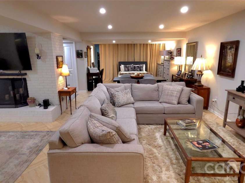 308 Woodfield Drive, Asheville, NC 28803.  MLS# CAR4398698, YatesRealty ID 35296. 