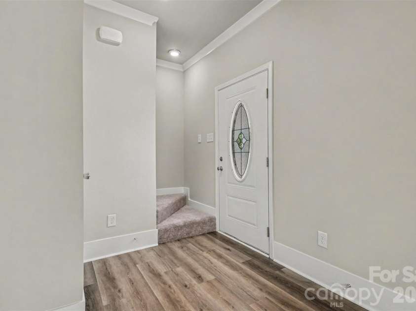 2137 Tom Sadler Road, Charlotte, NC 28214.  MLS# CAR4398832, YatesRealty ID 35297. 