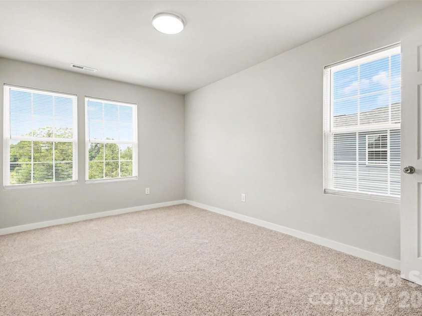 2137 Tom Sadler Road, Charlotte, NC 28214.  MLS# CAR4398832, YatesRealty ID 35297. 