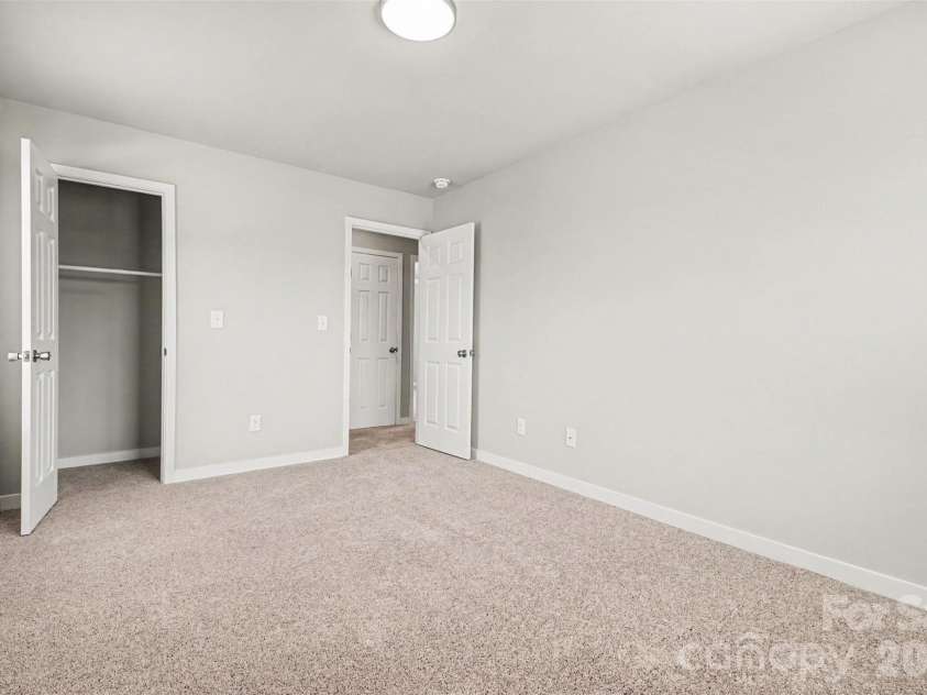 2137 Tom Sadler Road, Charlotte, NC 28214.  MLS# CAR4398832, YatesRealty ID 35297. 