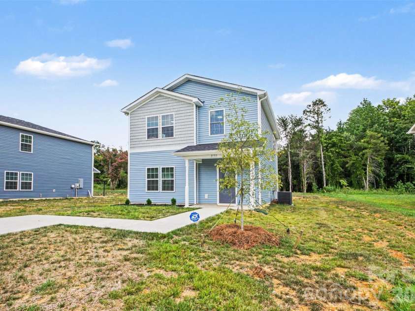 2137 Tom Sadler Road, Charlotte, NC 28214.  MLS# CAR4398832, YatesRealty ID 35297. 