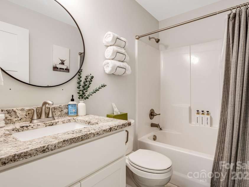 868 Sand Hill Road, Asheville, NC 28806.  MLS# CAR4292562, YatesRealty ID 35297. 