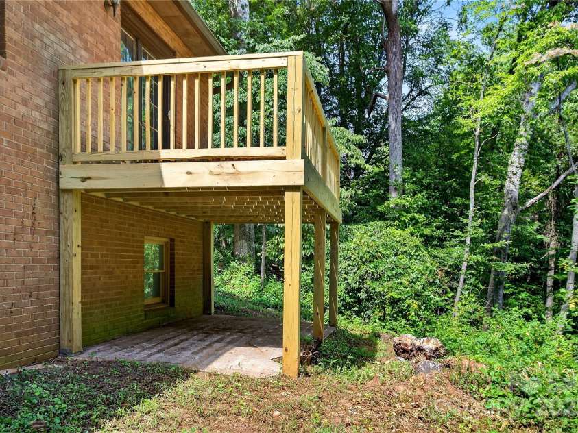 535 Gaither Road, Statesville, NC 28625.  MLS# CAR4289309, YatesRealty ID 35298. 