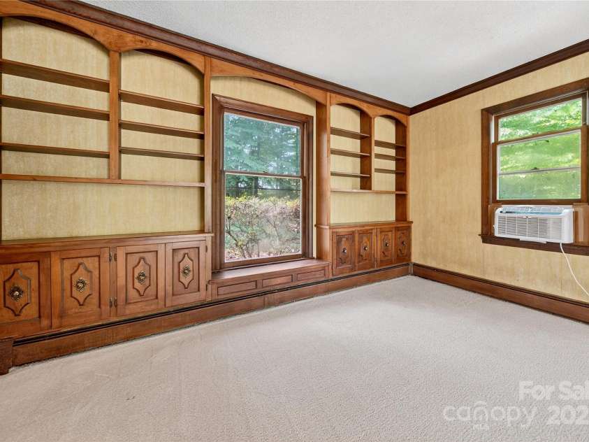 535 Gaither Road, Statesville, NC 28625.  MLS# CAR4289309, YatesRealty ID 35298. 