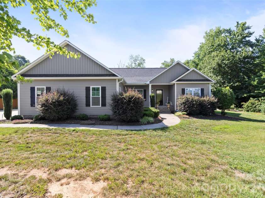 7324 Forney Hill Road, Denver, NC 28037.  MLS# CAR4399725, YatesRealty ID 35298. 