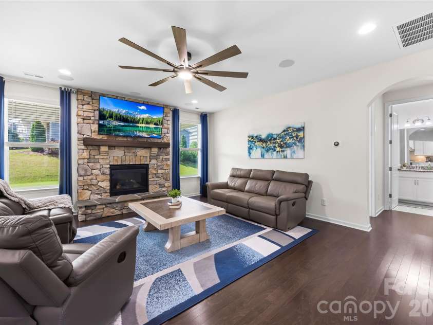 1065 Harbor Bay Drive, Fort Mill, SC 29707.  MLS# CAR4399872, YatesRealty ID 35299. 