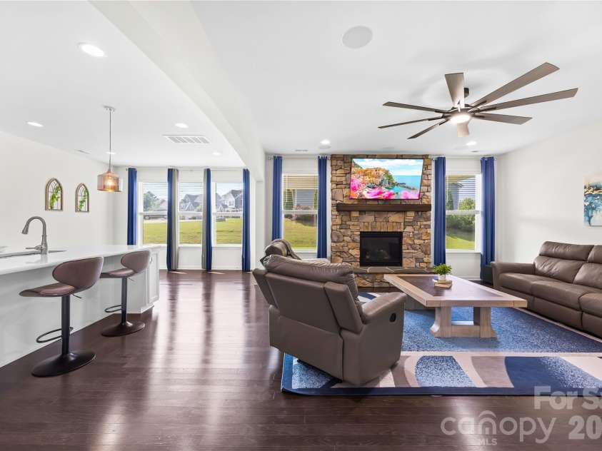 1065 Harbor Bay Drive, Fort Mill, SC 29707.  MLS# CAR4399872, YatesRealty ID 35299. 