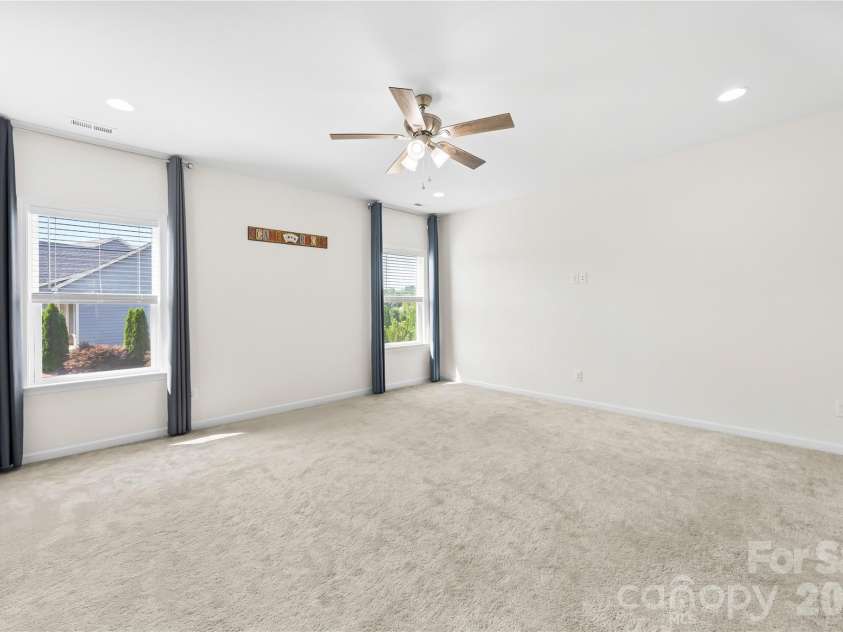 1065 Harbor Bay Drive, Fort Mill, SC 29707.  MLS# CAR4399872, YatesRealty ID 35299. 