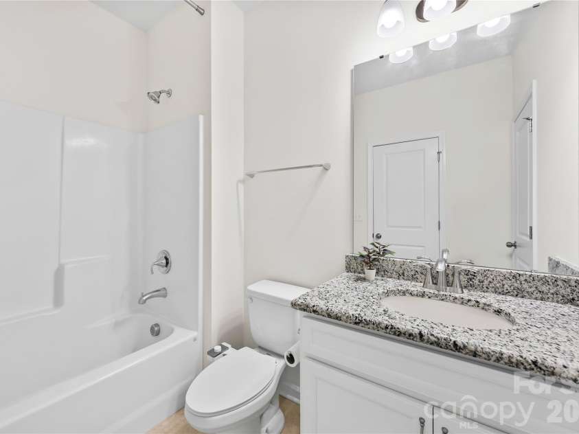 1065 Harbor Bay Drive, Fort Mill, SC 29707.  MLS# CAR4399872, YatesRealty ID 35299. 