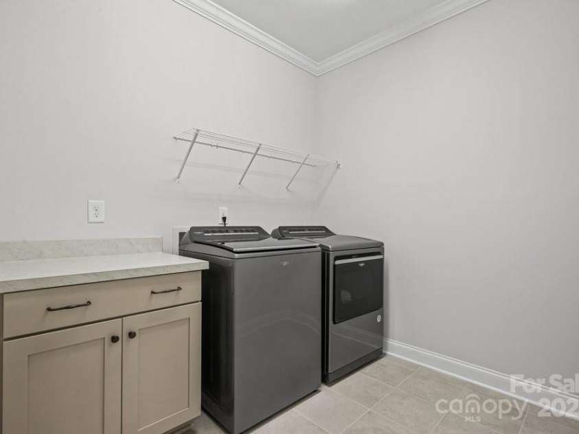 917 Black Beard Drive, Denver, NC 28037.  MLS# CAR4309588, YatesRealty ID 353. 