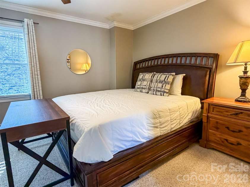 174 Grouse Moor Drive, Sugar Mountain, NC 28604.  MLS# CAR4336083, YatesRealty ID 3530. 