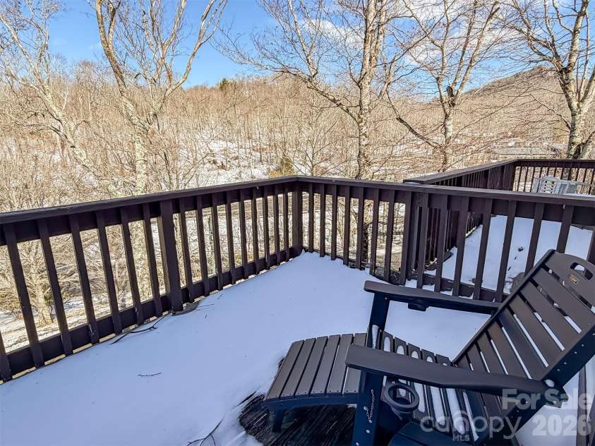 174 Grouse Moor Drive, Sugar Mountain, NC 28604.  MLS# CAR4336083, YatesRealty ID 3530. 