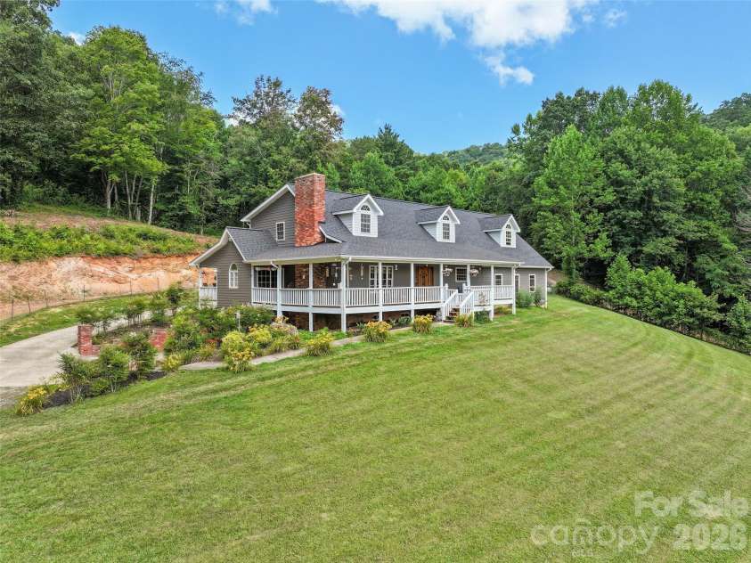 81 Aldens Way, Clyde, NC 28721.  MLS# CAR4400047, YatesRealty ID 35300. 