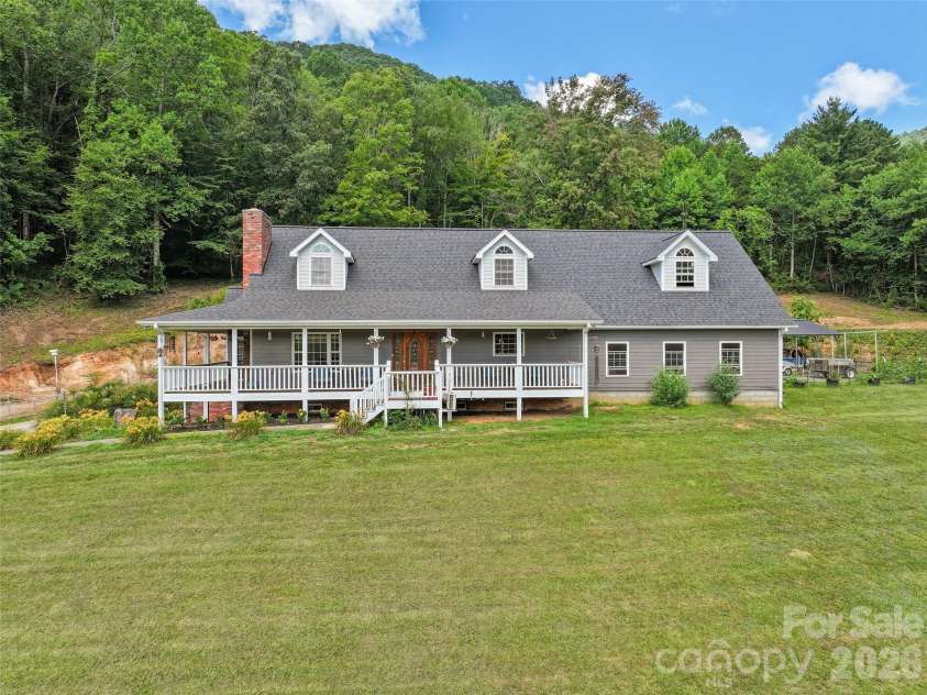 81 Aldens Way, Clyde, NC 28721.  MLS# CAR4400047, YatesRealty ID 35300. 