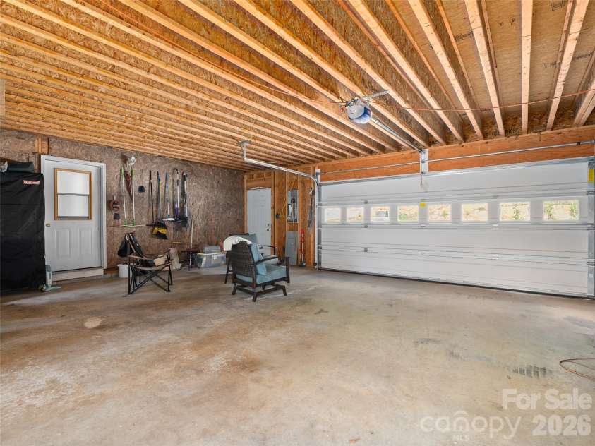 81 Aldens Way, Clyde, NC 28721.  MLS# CAR4400047, YatesRealty ID 35300. 