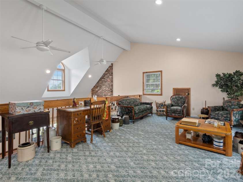 81 Aldens Way, Clyde, NC 28721.  MLS# CAR4400047, YatesRealty ID 35300. 