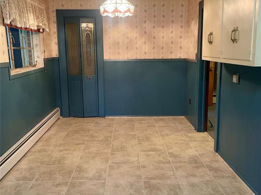 1099 Amherst Road, Morganton, NC 28655.  MLS# CAR4400099, YatesRealty ID 35301. Eat in Kitchen /dining