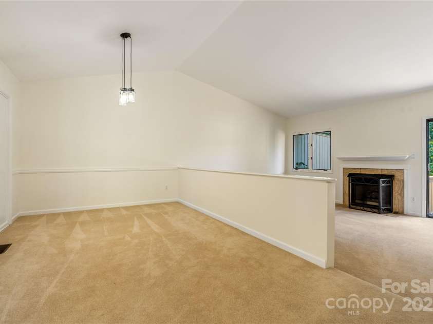 120 Clubwood Court, Asheville, NC 28803.  MLS# CAR4288117, YatesRealty ID 35301. 