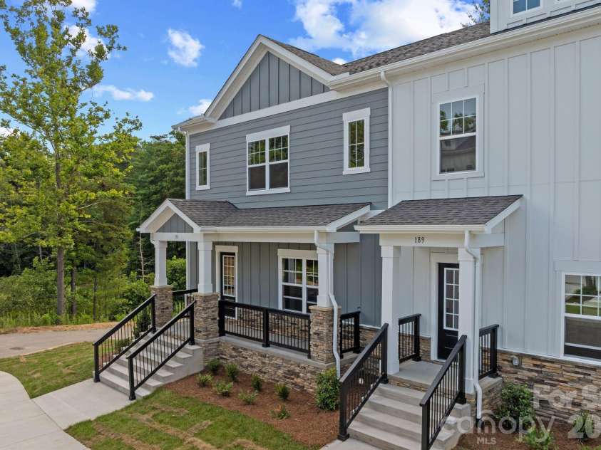 191 Cherry Springs Lane, Asheville, NC 28804.  MLS# CAR4400368, YatesRealty ID 35302. 