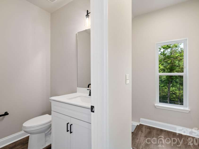 191 Cherry Springs Lane, Asheville, NC 28804.  MLS# CAR4400368, YatesRealty ID 35302. 