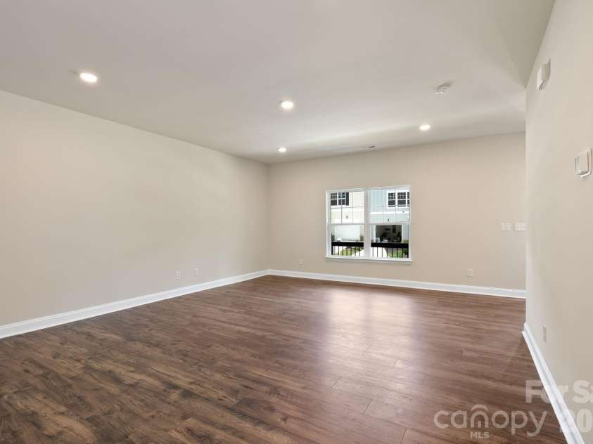 191 Cherry Springs Lane, Asheville, NC 28804.  MLS# CAR4400368, YatesRealty ID 35302. 