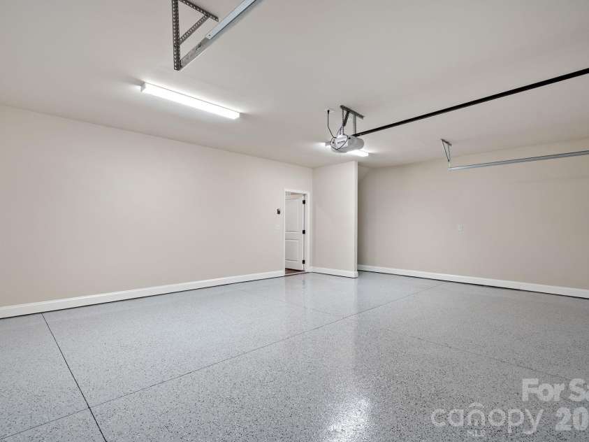 191 Cherry Springs Lane, Asheville, NC 28804.  MLS# CAR4400368, YatesRealty ID 35302. 