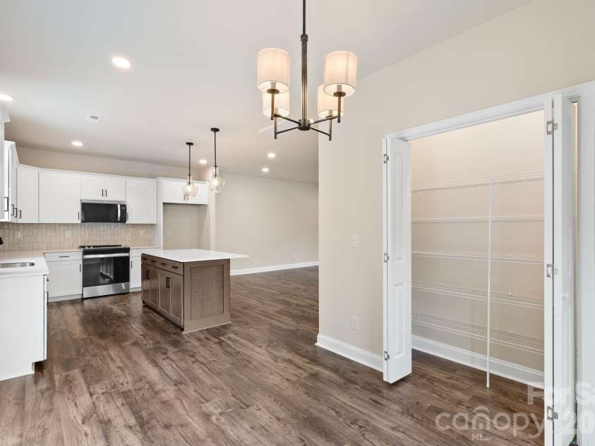 191 Cherry Springs Lane, Asheville, NC 28804.  MLS# CAR4400368, YatesRealty ID 35302. Refrigerator included