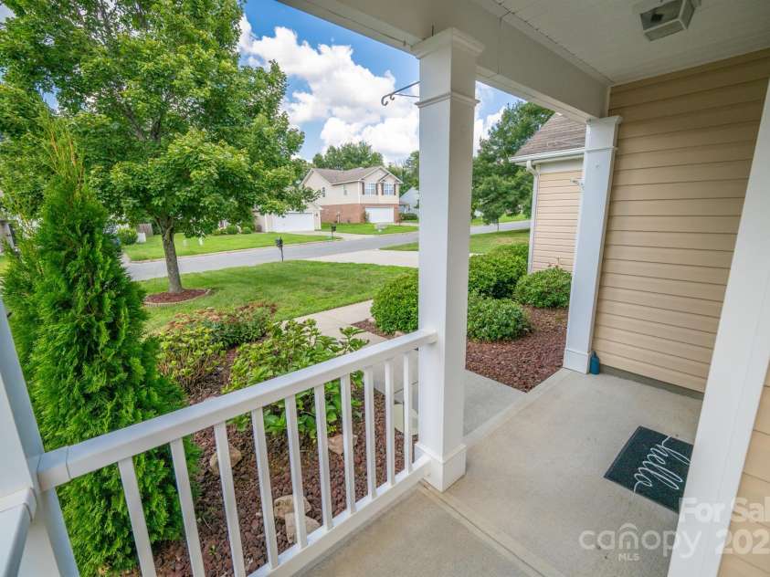 383 Courtland Court, Kannapolis, NC 28081.  MLS# CAR4292799, YatesRealty ID 35302. 