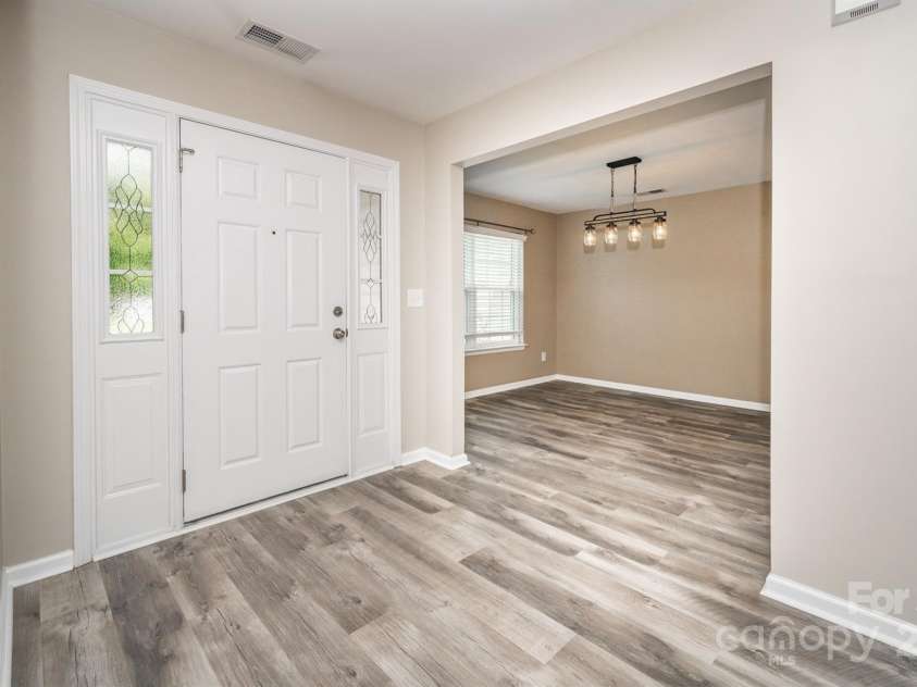 383 Courtland Court, Kannapolis, NC 28081.  MLS# CAR4292799, YatesRealty ID 35302. 