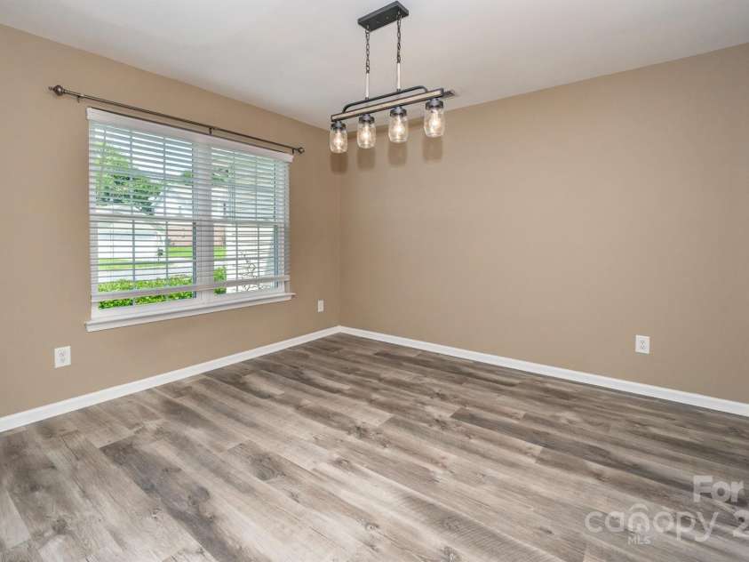 383 Courtland Court, Kannapolis, NC 28081.  MLS# CAR4292799, YatesRealty ID 35302. 