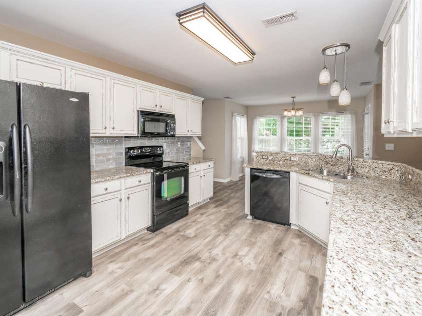 383 Courtland Court, Kannapolis, NC 28081.  MLS# CAR4292799, YatesRealty ID 35302. 