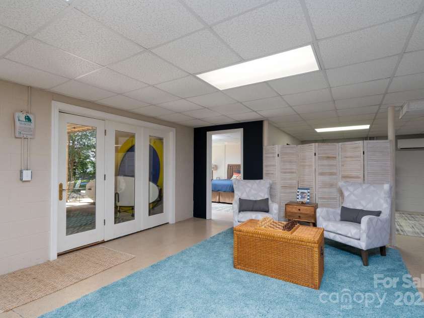 333 Badin View Drive, New London, NC 28127.  MLS# CAR4292974, YatesRealty ID 35304. 