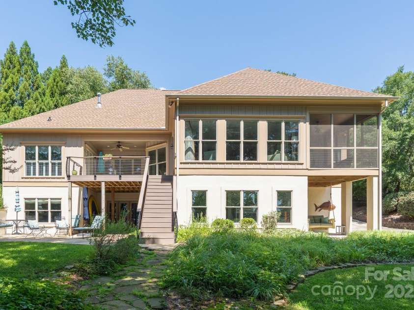 333 Badin View Drive, New London, NC 28127.  MLS# CAR4292974, YatesRealty ID 35304. 