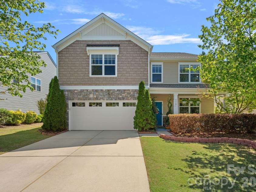 8220 Ruby Valley Road, Charlotte, NC 28277.  MLS# CAR4373964, YatesRealty ID 35304. Exterior Front