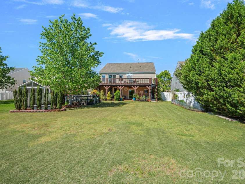 8220 Ruby Valley Road, Charlotte, NC 28277.  MLS# CAR4373964, YatesRealty ID 35304. Rear Yard (alt view)