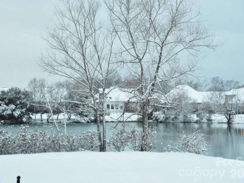 8220 Ruby Valley Road, Charlotte, NC 28277.  MLS# CAR4373964, YatesRealty ID 35304. Winter View